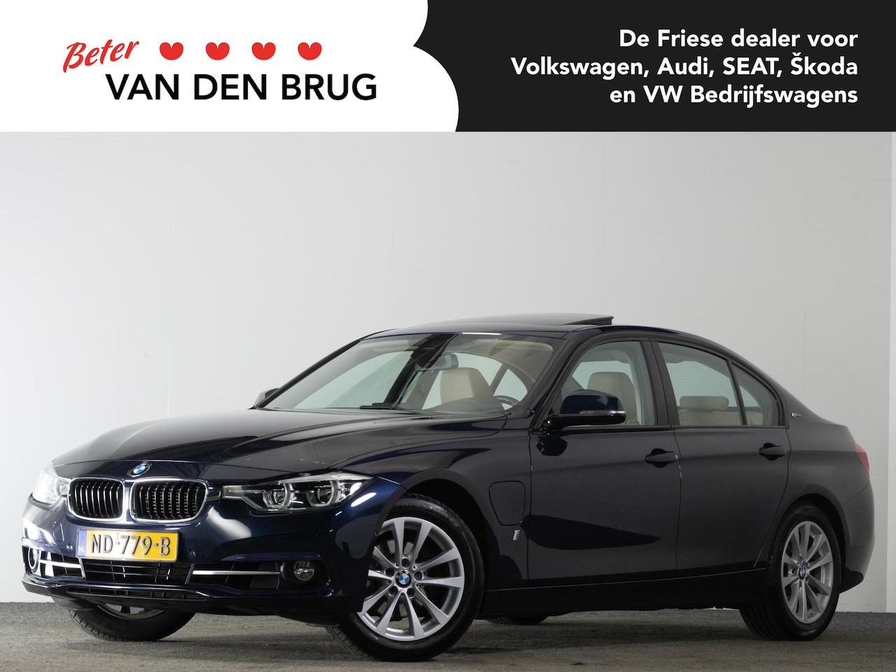 BMW 3-serie - 330e 252 PK High Executive | LED | Leder | Achteruitrijcamera | Head-Up | Schuif/Kanteldak - AutoWereld.nl