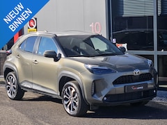 Toyota Yaris Cross - 1.5 Hybrid TEAM D 12DKM, LED, GROOT SCHERM, STOEL/STUUR VERWARMING