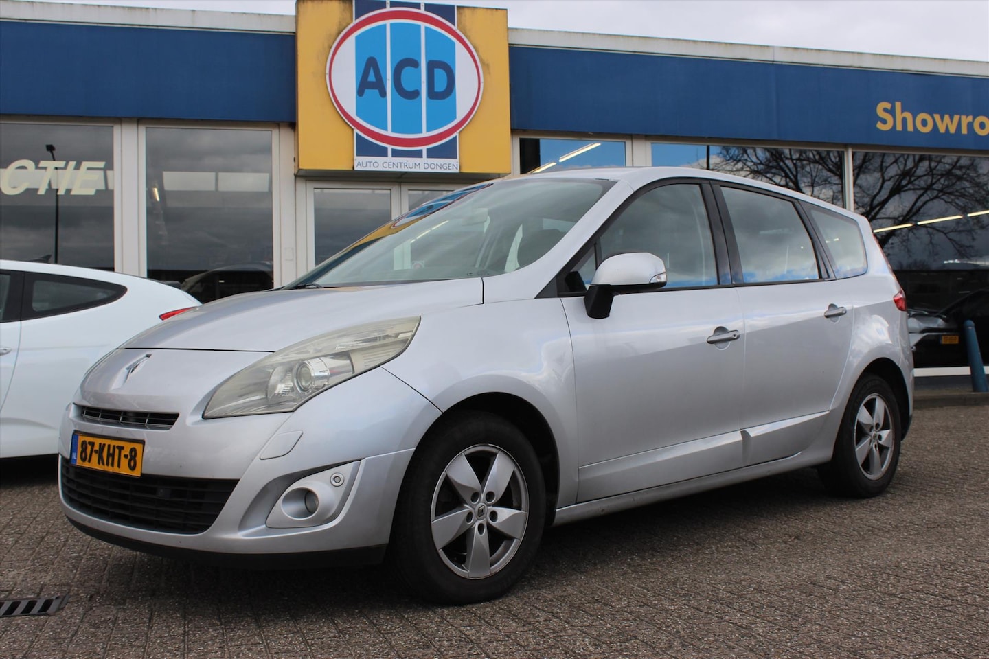 Renault Grand Scénic - 1.4 TCe 130pk 7persoons | Orig.NL | Trekhaak | - AutoWereld.nl