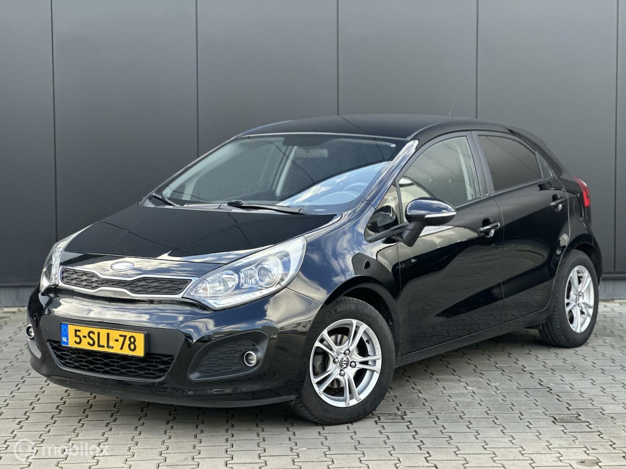 Kia Rio - 1.2 CVVT Plus Pack | AIRCO | TREKHAAK | VELGEN | - AutoWereld.nl