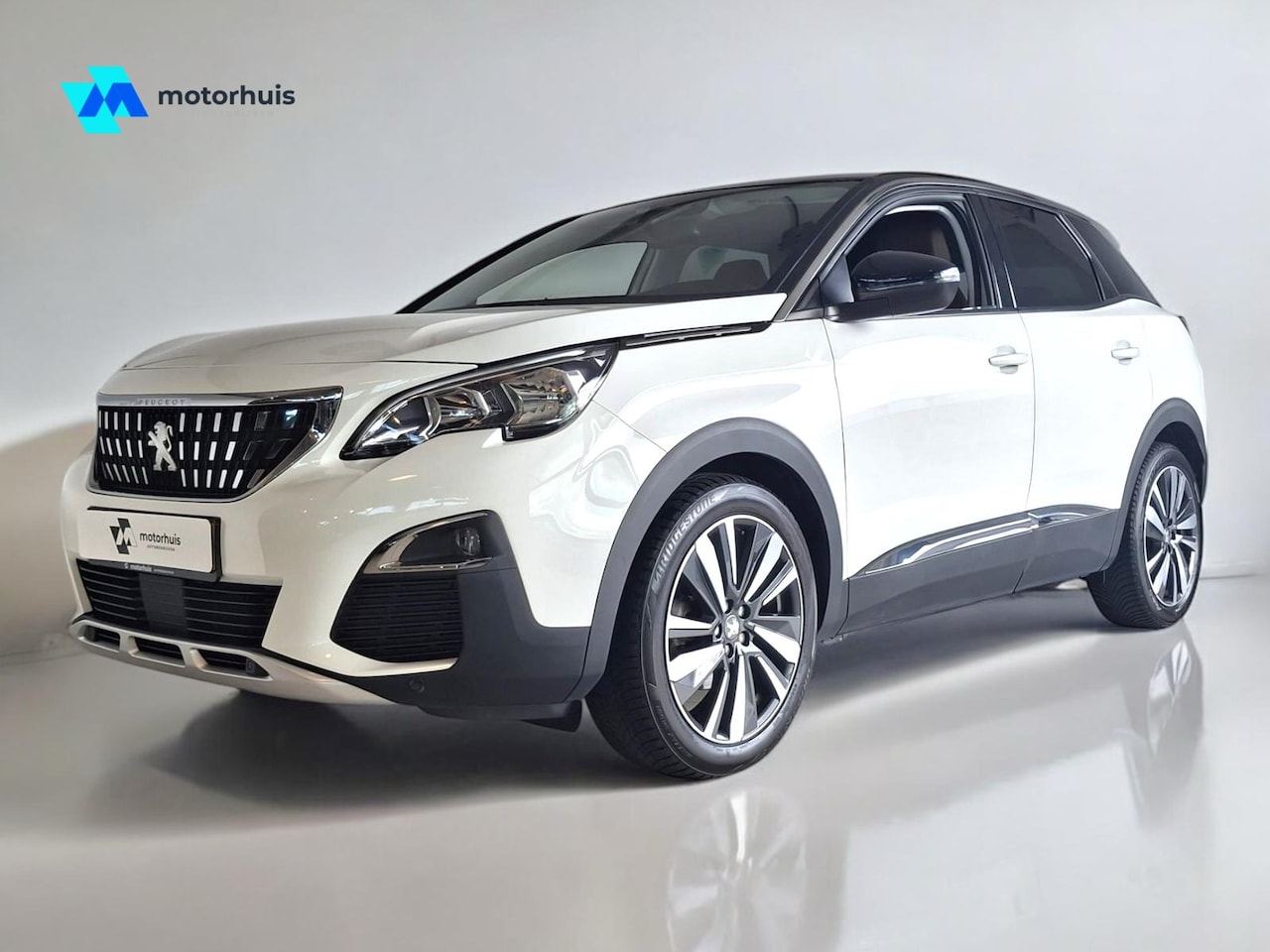 Peugeot 3008 - 1.2 PureTech 130pk S&amp;S Blue Lease Premium LEDER NAVI LMV TREKHAAK - AutoWereld.nl