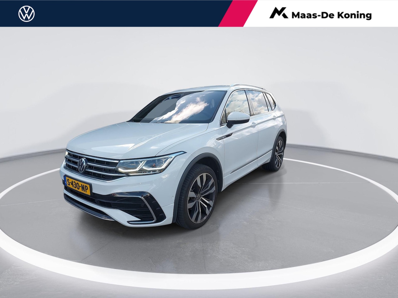 Volkswagen Tiguan Allspace - 1.5 TSI R-Line Business+ Multimedia Plus Pakket l 20" Suzuka l Head Up Display l Harman Ka - AutoWereld.nl