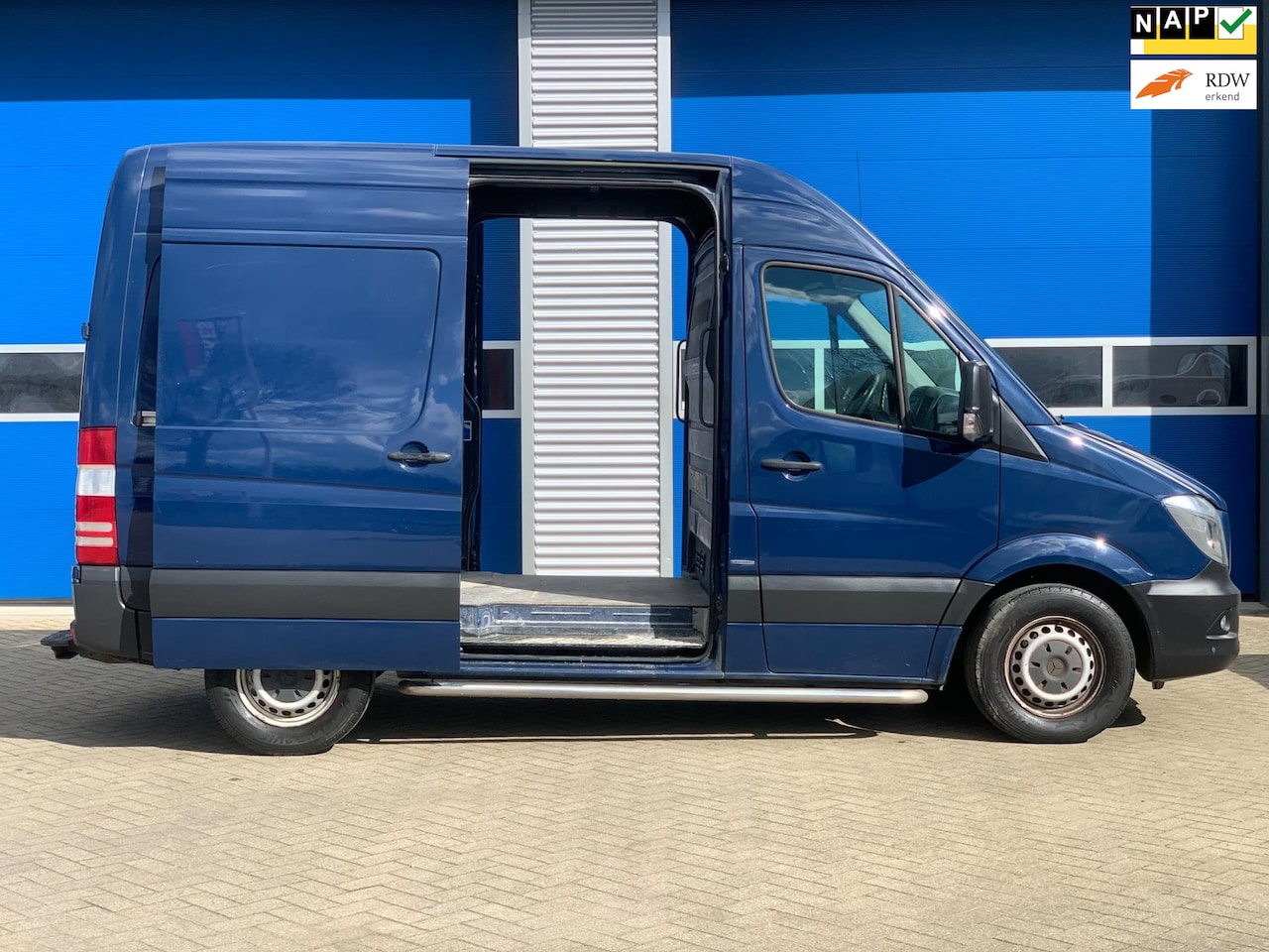 Mercedes-Benz Sprinter - 313 2.2 CDI Automaat|Airco|3 Zits|1e Eig. - AutoWereld.nl