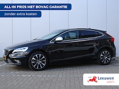 Volvo V40 - 2.0 T4 R-design | Trekhaak | Pano | Leder | Sfeerverlichting