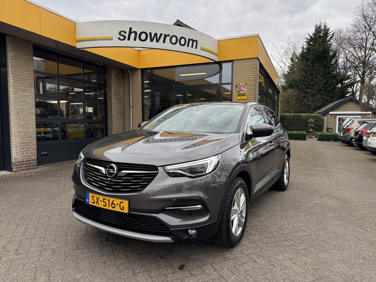 Opel Grandland X - 1.2 Turbo Innovation Navi Camera Leder Panodak Carplay - AutoWereld.nl