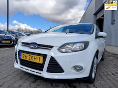 Ford Focus Wagon - 1.0 EcoBoost Titanium - Clima - Cruise - Navi - Schade