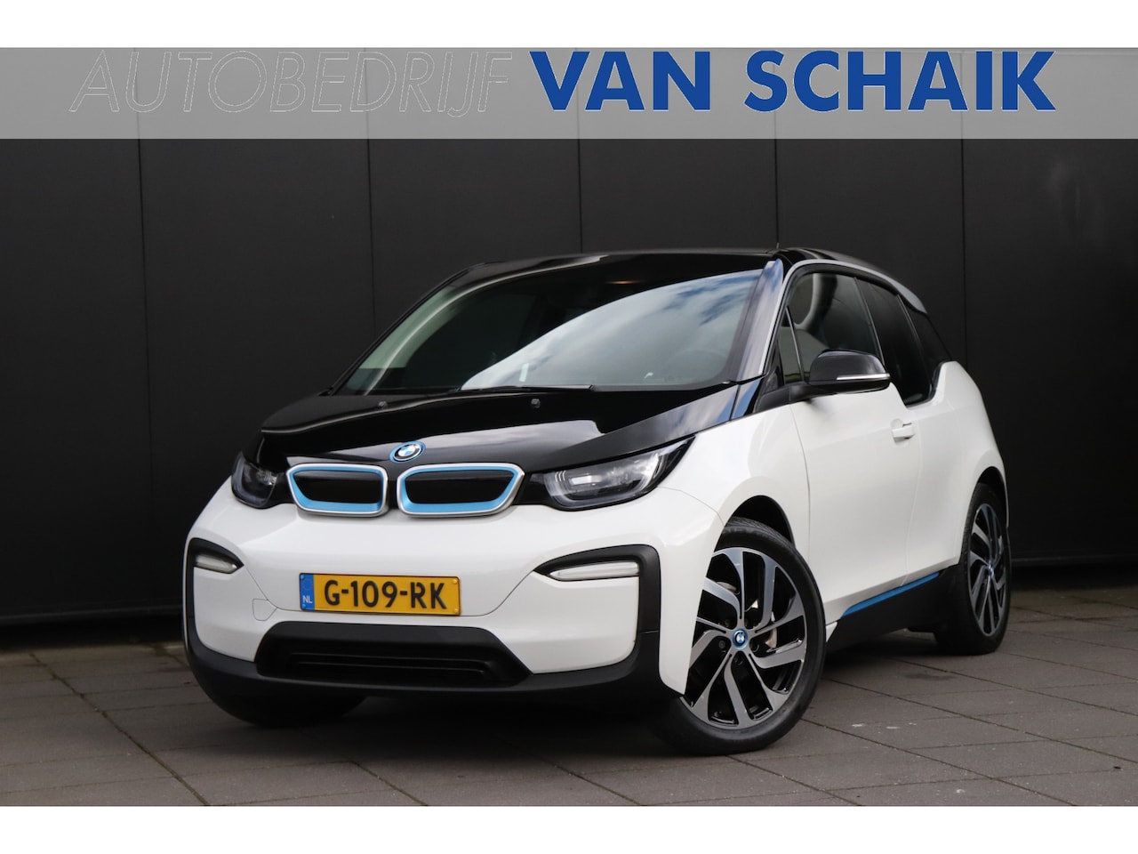 BMW i3 - Basis 120Ah 42 kWh | PDC | CRUISE | LMV | - AutoWereld.nl