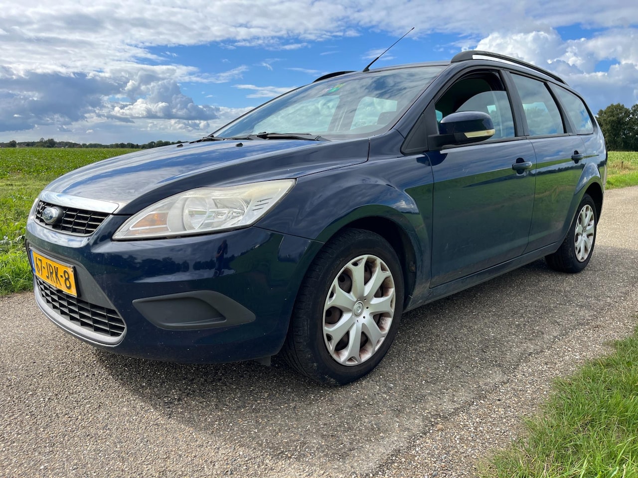 Ford Focus Wagon - 1.8 Trend benzine - AutoWereld.nl