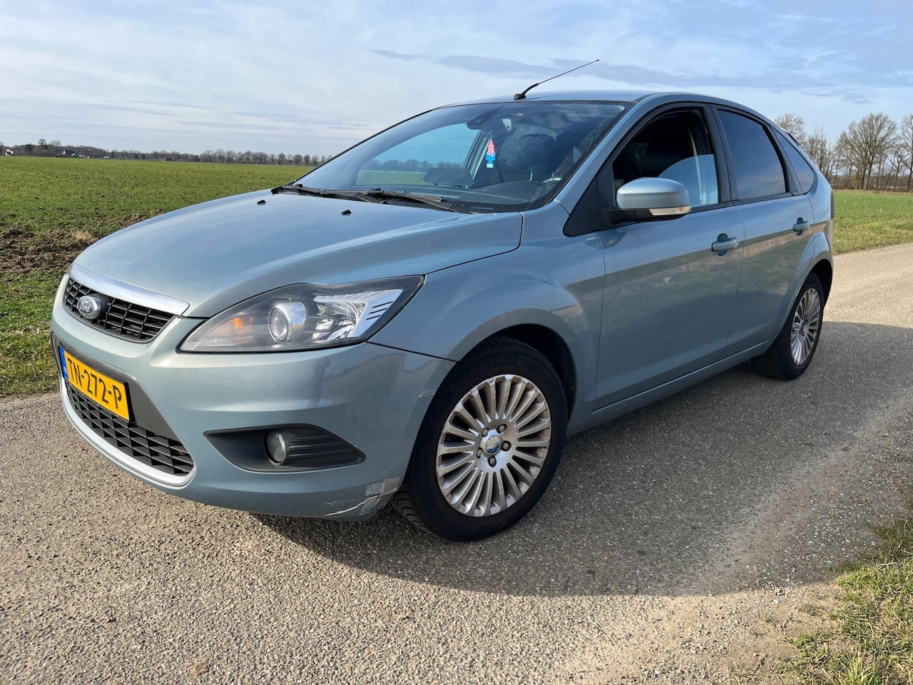 Ford Focus - 1.6-16V Futura | nwe APK| - AutoWereld.nl