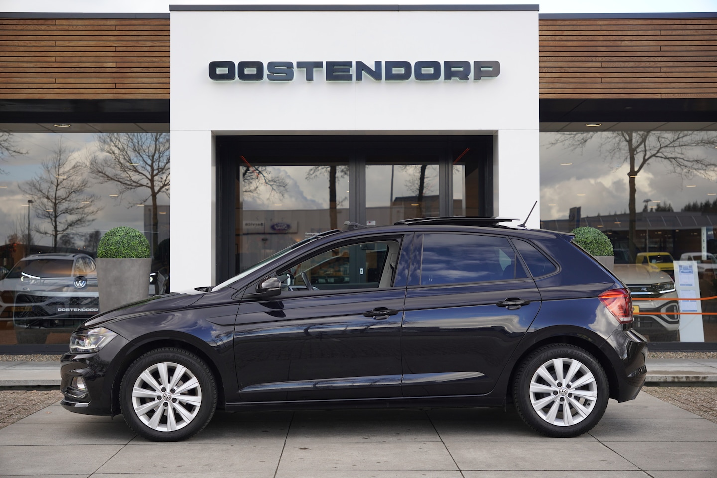 Volkswagen Polo - 1.0TSI/95pk Highline BEATS|2018|LED-koplampen|Panoramadak|Clima|LMV|Cruise+ACC - AutoWereld.nl