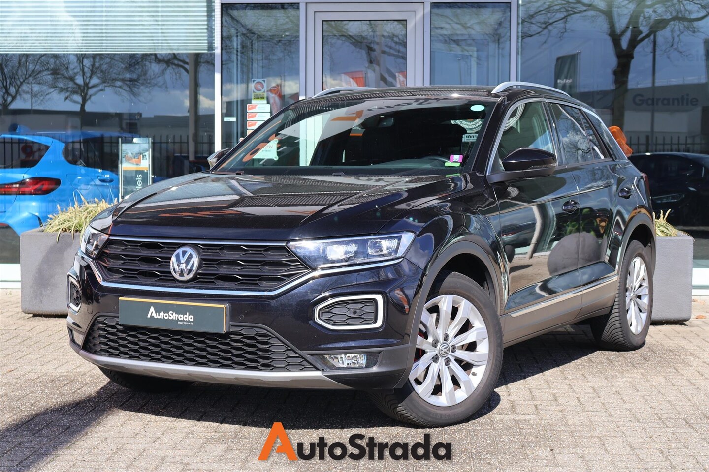 Volkswagen T-Roc - 1.5 Sport TSI 150pk | LED | Navi | Adaptive Cruise | Virtual | Sensoren | DAB | Climate - AutoWereld.nl