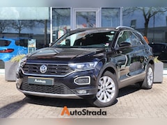 Volkswagen T-Roc - 1.5 Sport TSI 150pk | LED | Navi | Adaptive Cruise | Virtual | Sensoren | DAB | Climate