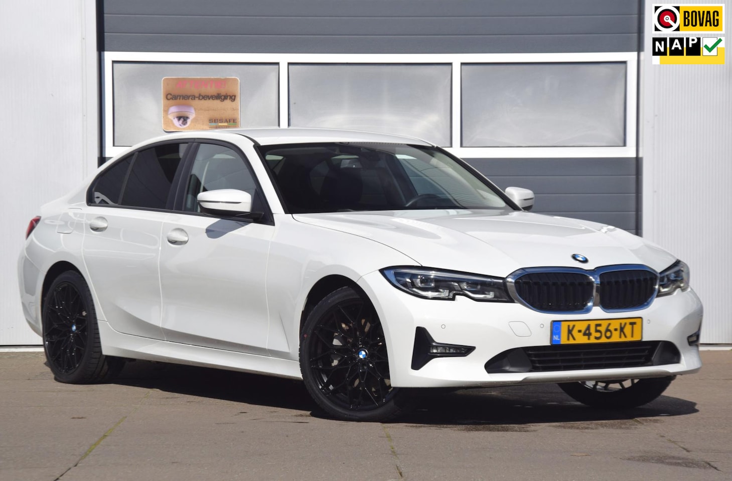 BMW 3-serie - 330e eDrive Edition PREMIUM AUDIO/DAB/LEDEREN BEKLEDING/ 19'' breedset 1799,- meerprijs! - AutoWereld.nl