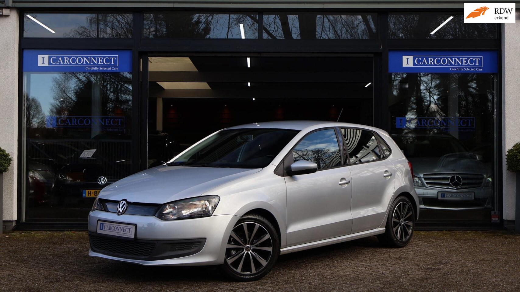 Volkswagen Polo - 1.2-12V BlueMotion Comfortline|Navi|Bluetooth|Airco|LM-velgen - AutoWereld.nl