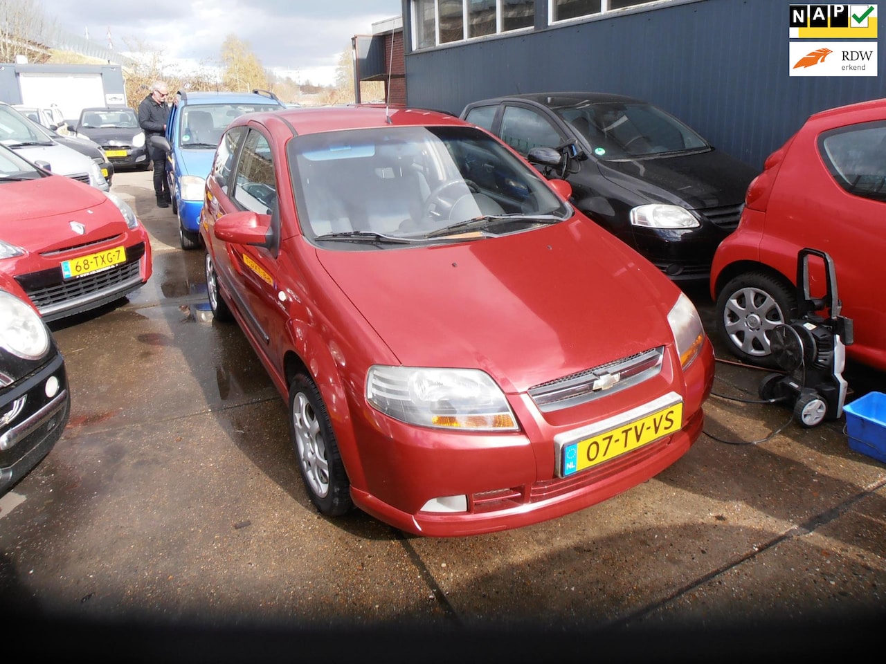 Chevrolet Kalos - 1.4-16V Style st bekr airco elek pak nap apk - AutoWereld.nl