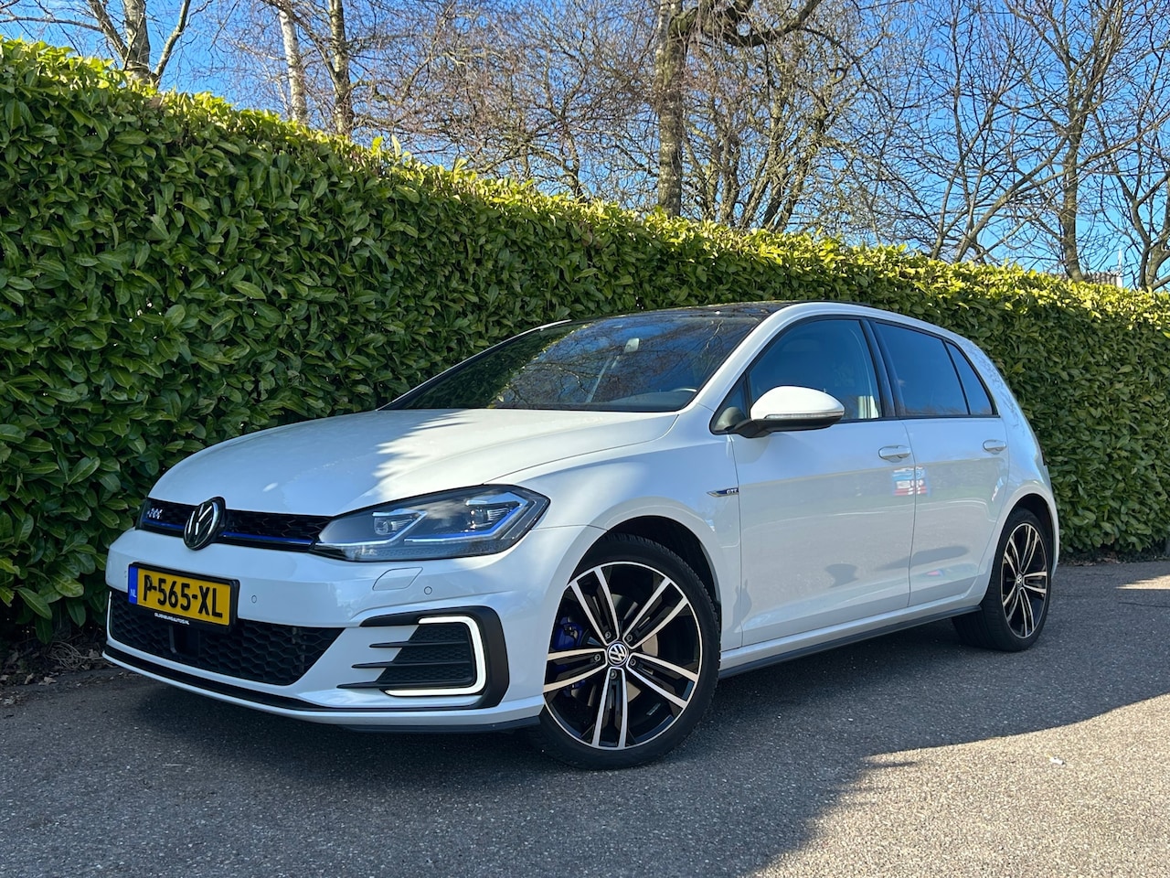 Volkswagen Golf - 1.4 TSI PHEV GTE | Panoramadak - AutoWereld.nl