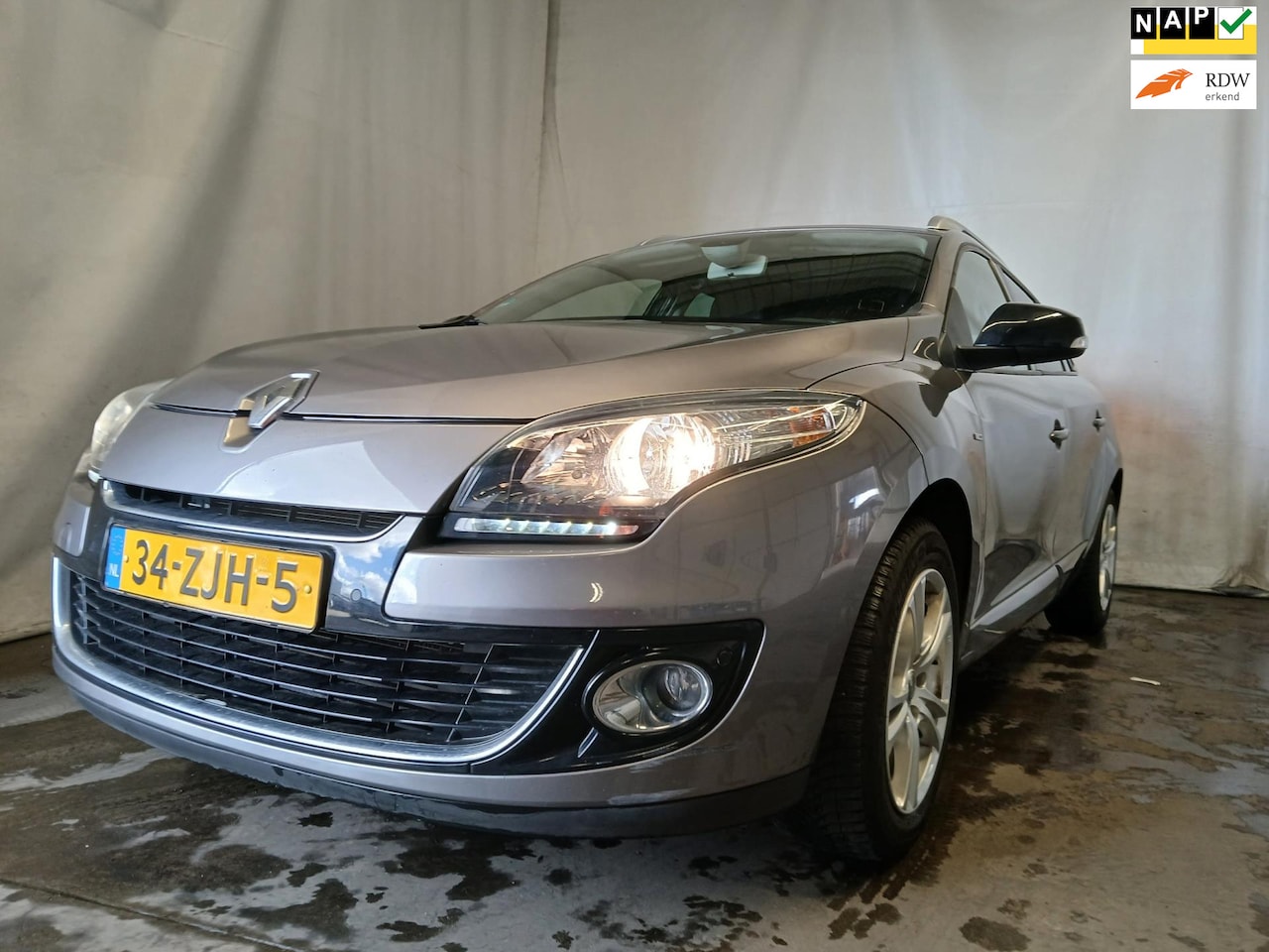 Renault Mégane Estate - 1.2 TCe Bose - Leder - Clima - Navi - Cruise - Schade - AutoWereld.nl