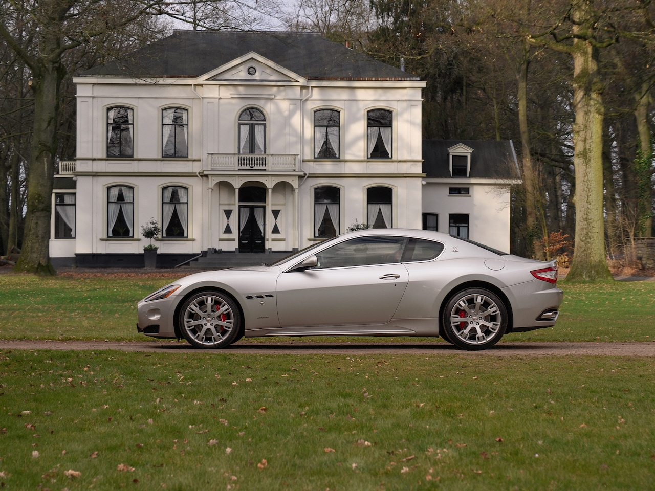 Maserati GranTurismo - 4.7 S | 2e eig | NL-auto | Franco onderhouden | Comfort Pack | Skyhook | Bose - AutoWereld.nl