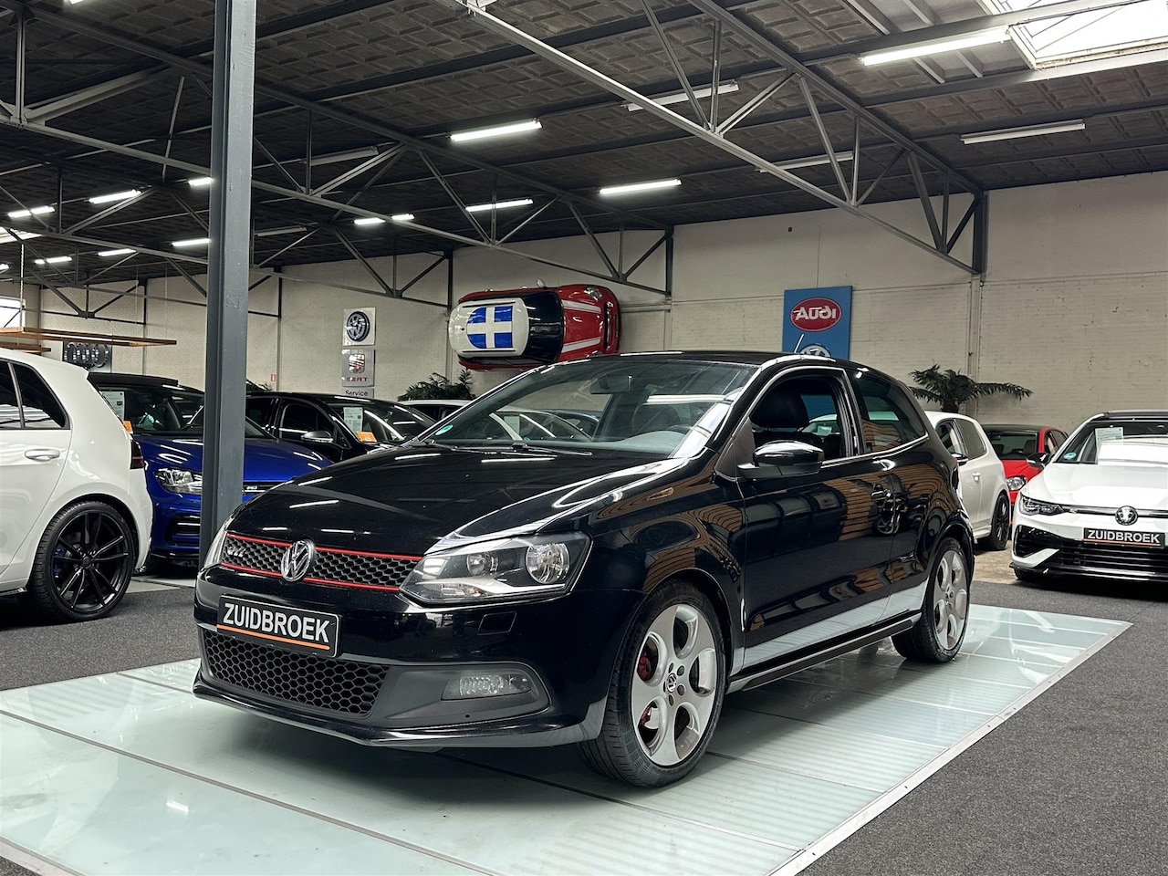 Volkswagen Polo - 1.4 TSI GTI DSG Clima Airco NAVI Alcantara - AutoWereld.nl