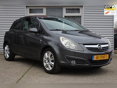 Opel Corsa - 1.4-16V '111' Edition, 100pk nette auto, nieuwe apk, boekjes 82dkm nap, 2x sleutel, airco,