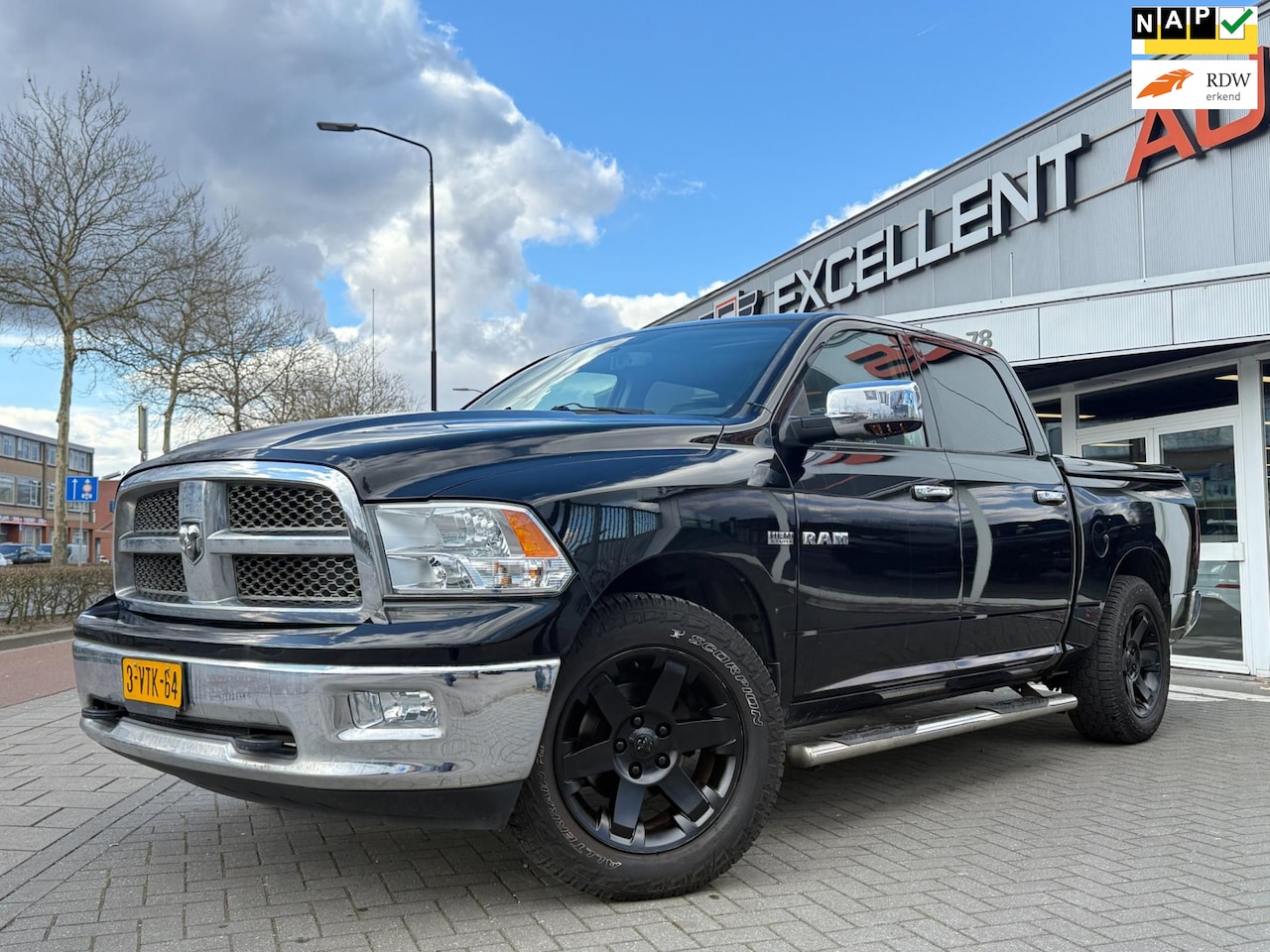 Dodge Ram 1500 - 5.7 V8 4x4 Quad Cab 6'4 5.7 V8 4x4 Quad Cab 6'4 - AutoWereld.nl