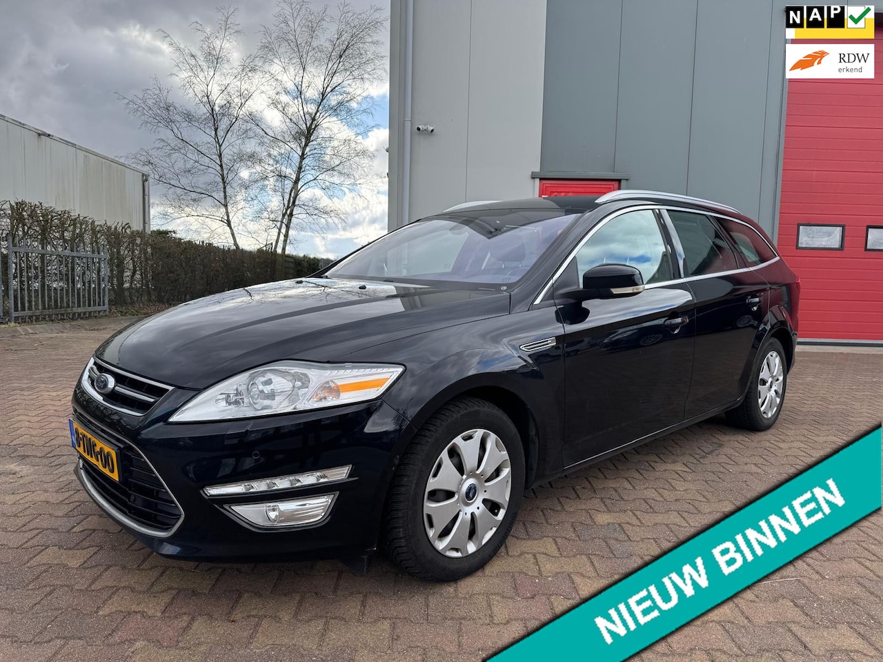 Ford Mondeo Wagon - 1.6 EcoBoost  Platinum 1.6 EcoBoost Platinum ( Trekhaak + Airco + Navi ) - AutoWereld.nl