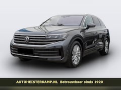 Volkswagen Touareg - 3.0 TDI Elegance Grijs Kenteken ACC LUCHTVERING COMFORTSTOELEN TREKHAAK