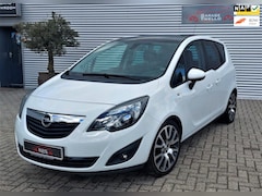 Opel Meriva - 1.4 Turbo Color Edition, licht metalen velgen, geteint glas, centrale vergrendeling,