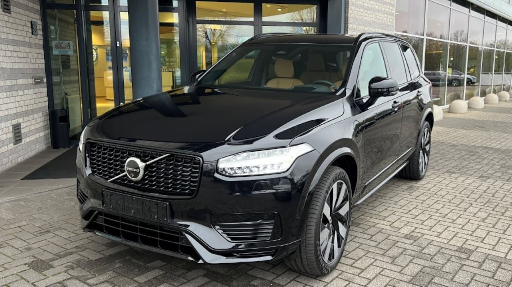 Volvo XC90 - T8 Twin Engine AWD Plug-in Hybrid 455pk 7P Ultra Dark | Edition Pack | Nappa led. | Luchtv - AutoWereld.nl