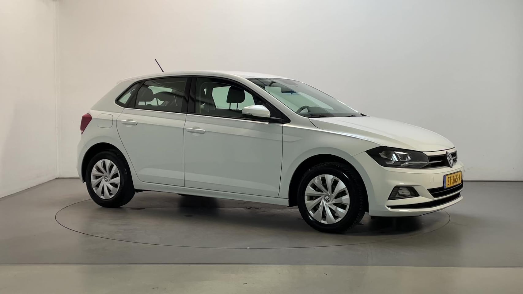 Volkswagen Polo - 1.0 TSI Comfortline Camera Navigatie DAB+ App-Connect - AutoWereld.nl