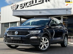 Volkswagen T-Roc - 1.5 TSI DSG Style | Navigatie | Pano