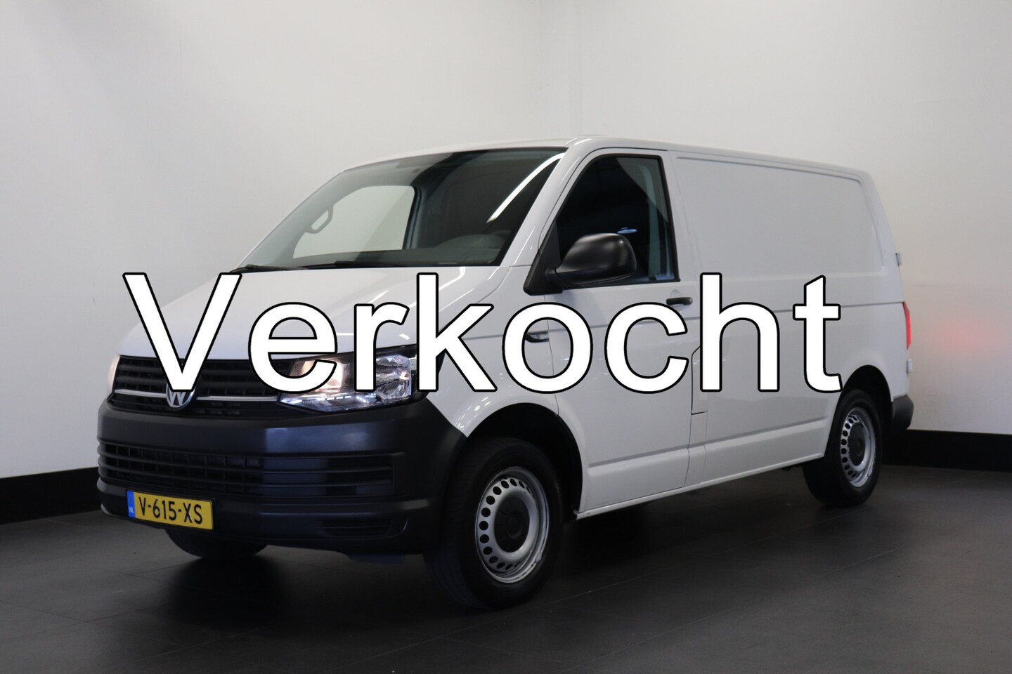 Volkswagen Transporter - 2.0 TDI 150PK - EURO 6 - Airco - Cruise - € 11.950,- Excl. - AutoWereld.nl