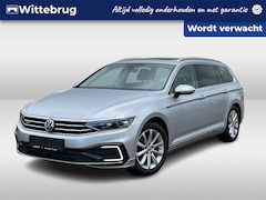 Volkswagen Passat Variant - 1.4 TSI PHEV GTE Business / Pano / LED+ / 18'' LM