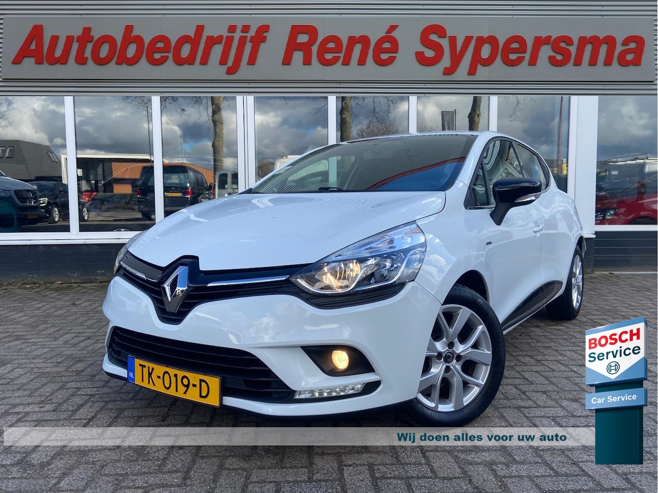 Renault Clio - 0.9 TCe Limited | Navi | PDC | Bass reflex audio - AutoWereld.nl