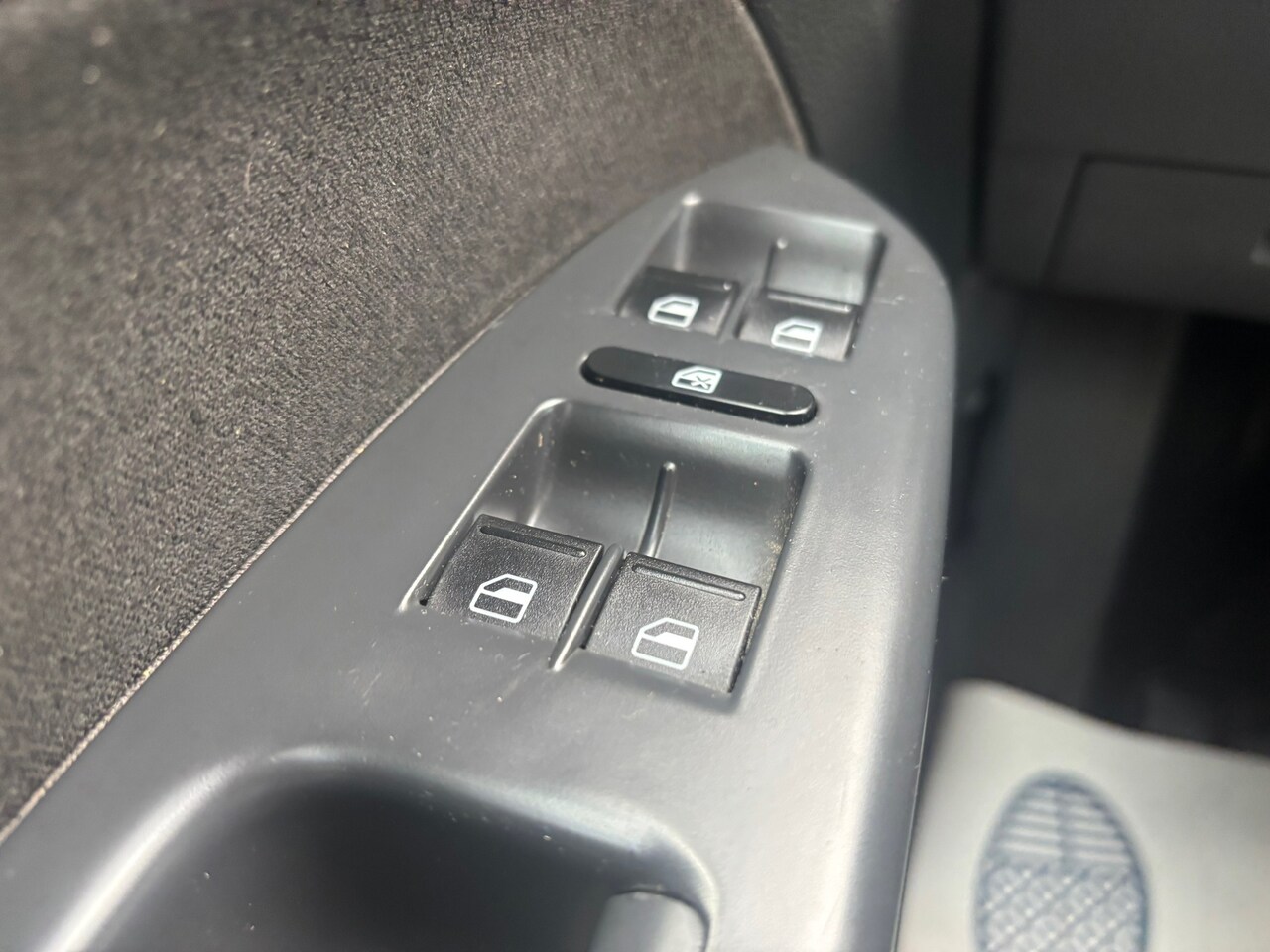Volkswagen Touran - 1.4 TSI Comfortline Business NAP//AIRCO//CRUISE//ELEC.RAMEN//CV+AB
