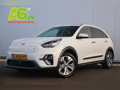 Kia e-Niro - DynamicPlusLine 39 kWh Schuifdak Keyless Half Leder Navigatie Achteruitrijcamera Stuur & S