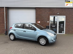 Hyundai i20 - 1.2i Business Edition|AIRCO|NIEUWE APK