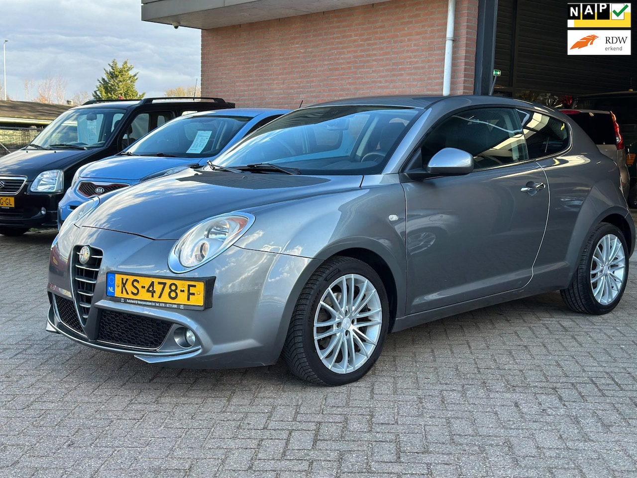 Alfa Romeo MiTo - 1.4 Turbo AIRCO, APK, PDC, BOEKJES!! - AutoWereld.nl