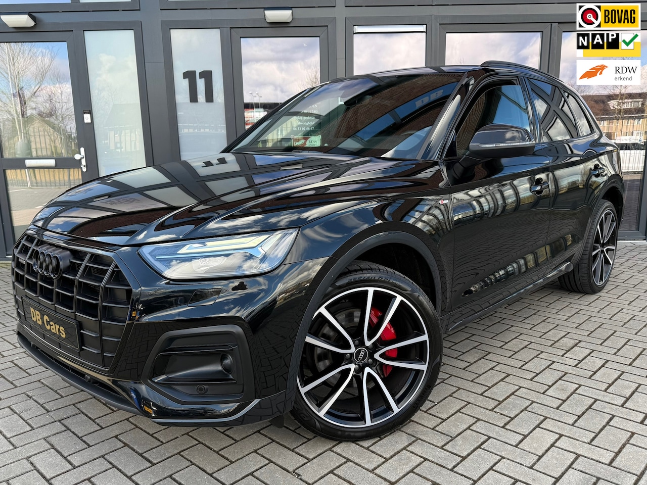 Audi Q5 - 50 TFSI e S,ALL BLACK,ACC,VIRTUAL,21INCH,TREKHAAK, NIEUW MODEL. BTW - AutoWereld.nl