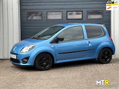 Renault Twingo - 1.5 dCi Collection APK|NAP