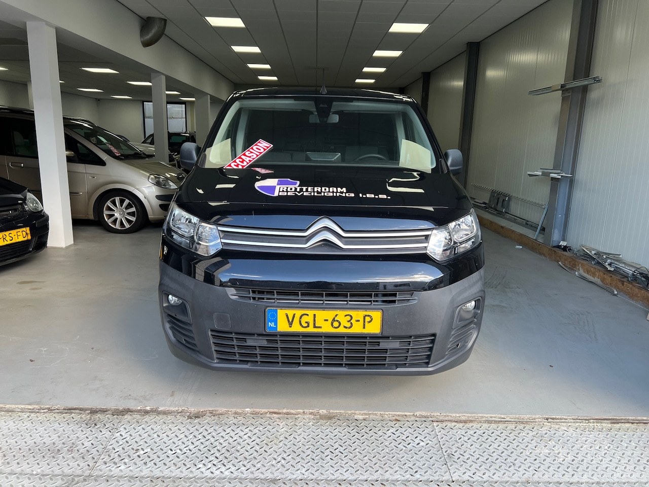 Citroën Berlingo - 1.6 BlueHDI Club 1.6 BlueHDI Club - AutoWereld.nl