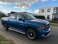 Dodge Ram 1500 - 4X4 5.7 V8 4x4 Crew Cab 5'7 Laramie