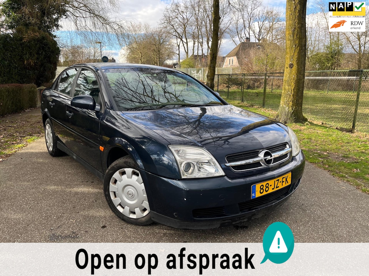 Opel Vectra - 2.2-16V Comfort | SEDAN | NAP | APK | AIRCO - AutoWereld.nl