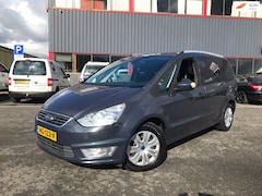 Ford Galaxy - 1.6 SCTi Trend / 7 PERSOONS / AIRCO / NAVI / TREKHAAK /