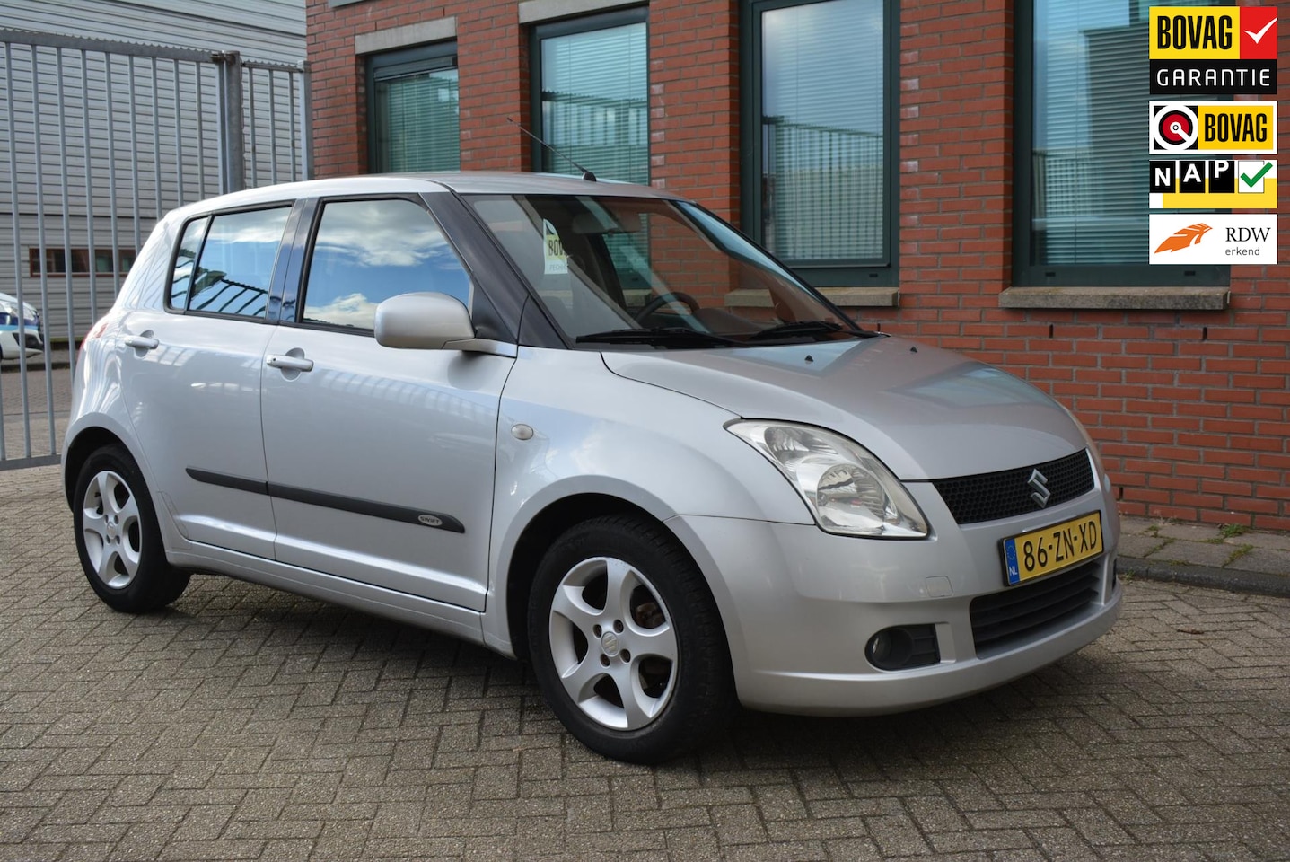 Suzuki Swift - 1.5 Exclusive 1.5 Exclusive - AutoWereld.nl