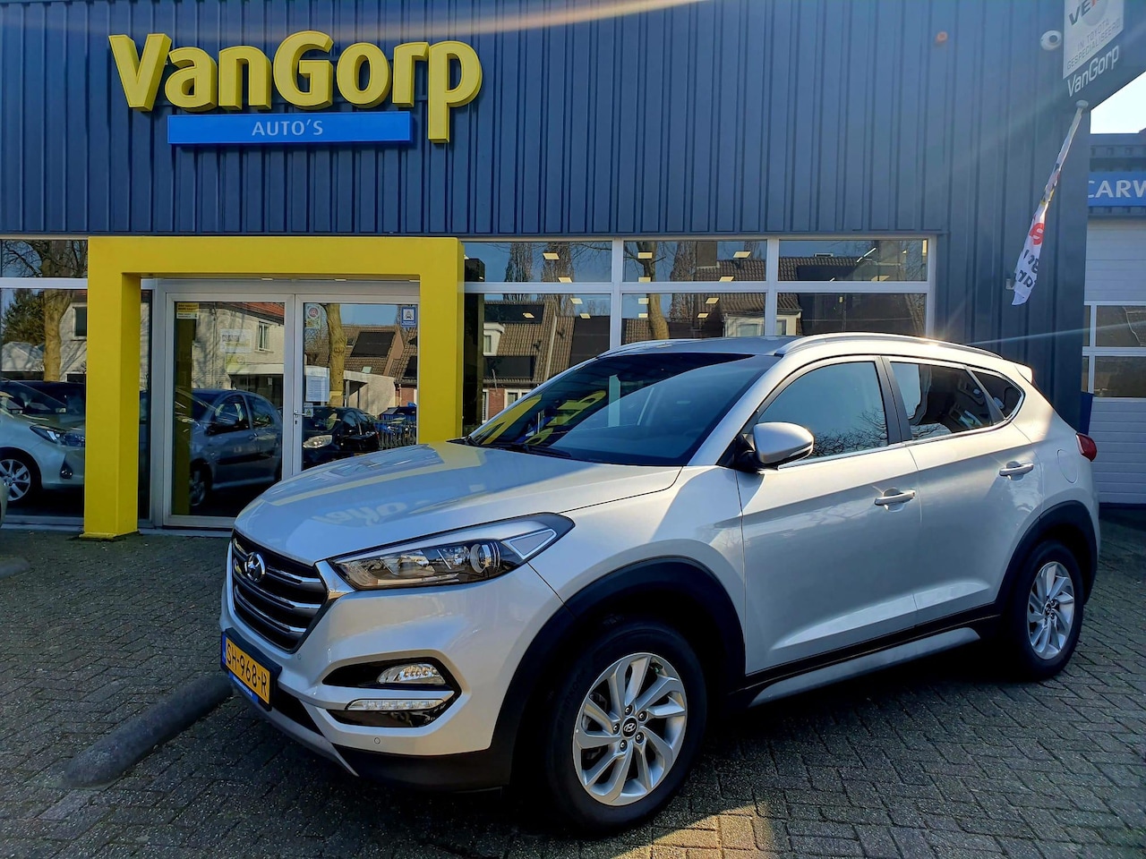 Hyundai Tucson - 1.6 GDi Comfort All-in prijs! - AutoWereld.nl