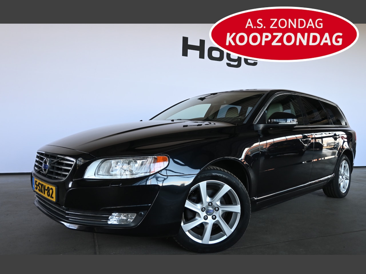 Volvo V70 - 1.6 T4 Kinetic Automaat Clima Navigatie Leder Goed Onderhouden! Inruil Mogelijk! - AutoWereld.nl