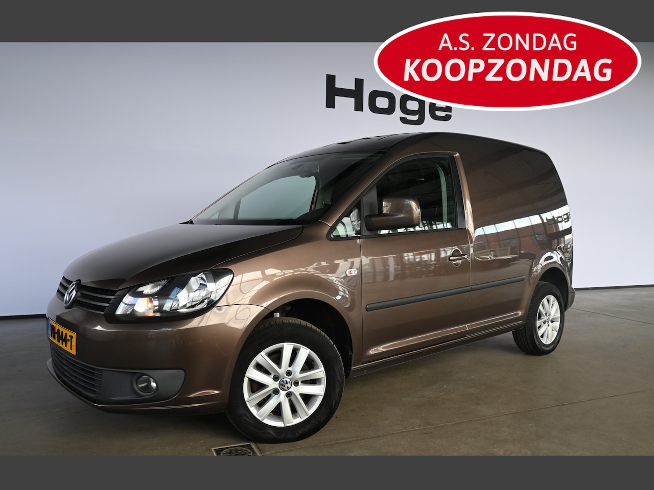 Volkswagen Caddy - 1.6 TDI Automaat Airco Navigatie Goed Onderhouden! Inruil Mogelijk! - AutoWereld.nl