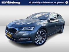 Skoda Octavia Combi - 1.4 TSI iV PHEV 204pk Style DSG Automaat Navigatie / Keyless / LED / App-connect / Parkeer