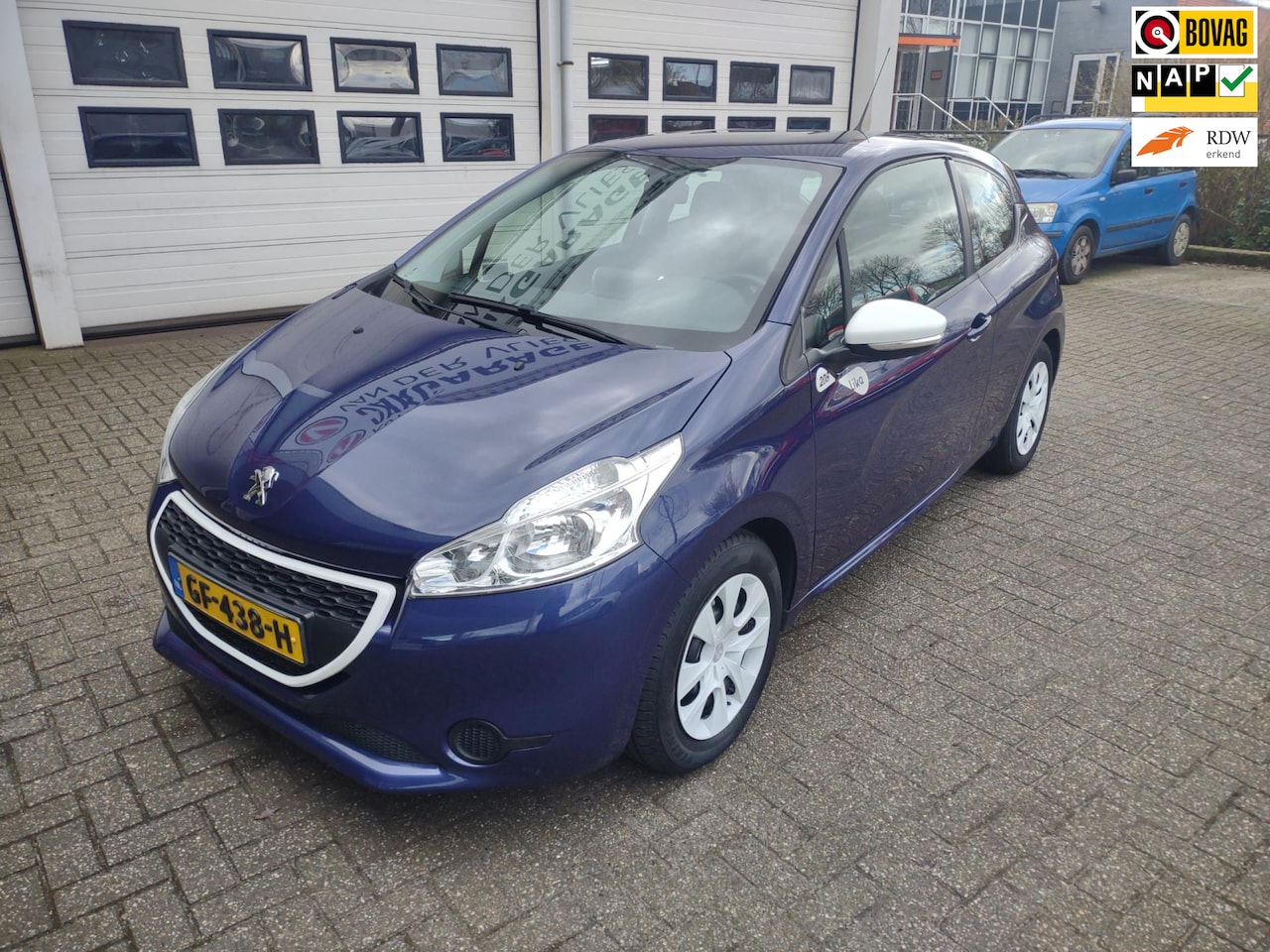 Peugeot 208 - 1.0 PureTech LIKE 1.0 PureTech LIKE - AutoWereld.nl